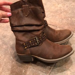 Brown ankle boots